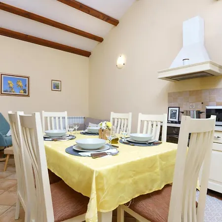 Villa Rustic Eco With Pool In Vizinada *