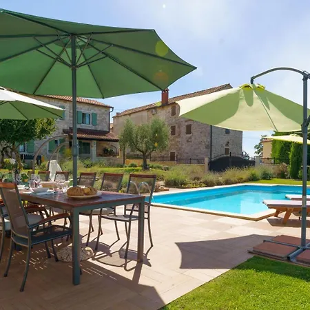 Rustic Eco With Pool In Vizinada Villa *